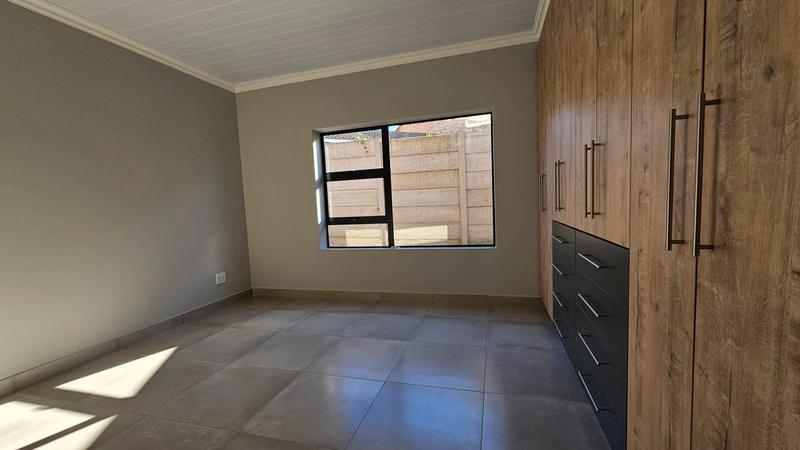 3 Bedroom Property for Sale in Dana Bay Western Cape